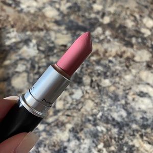 MAC Brave Lipstick